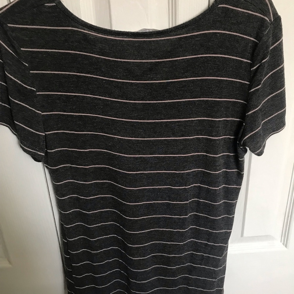 Short sleeve striped pink and grey